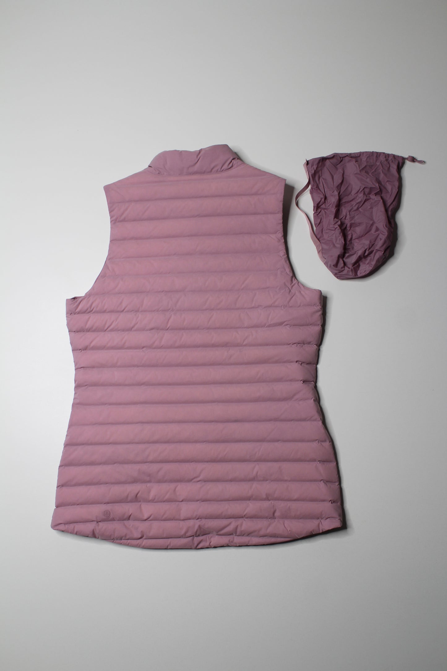 Lululemon dusty pink ‘pack it down’ vest, size 8