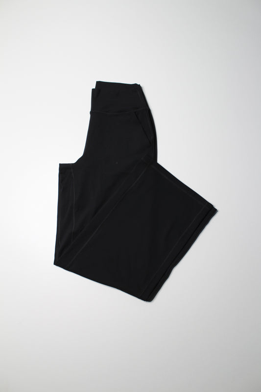 CRZ Yoga black butterlft high rise pocket pants, size large