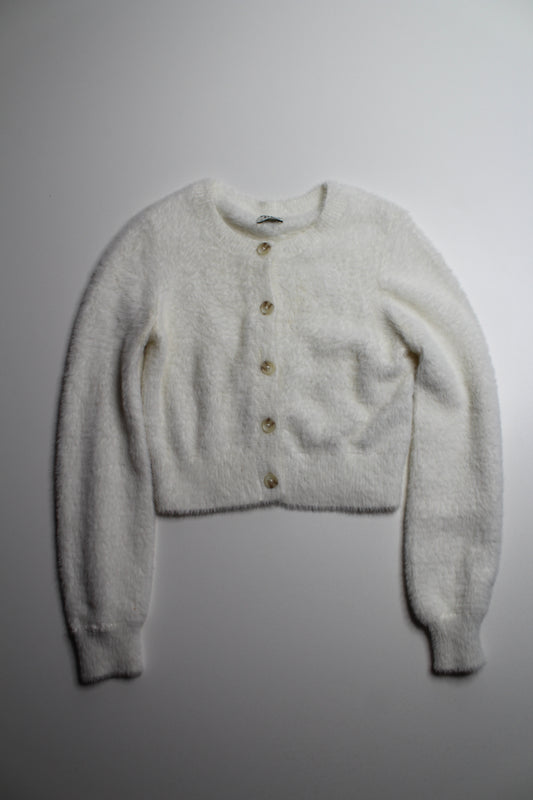 Aritzia Sunday Best cream fuzzy cardigan, size xs