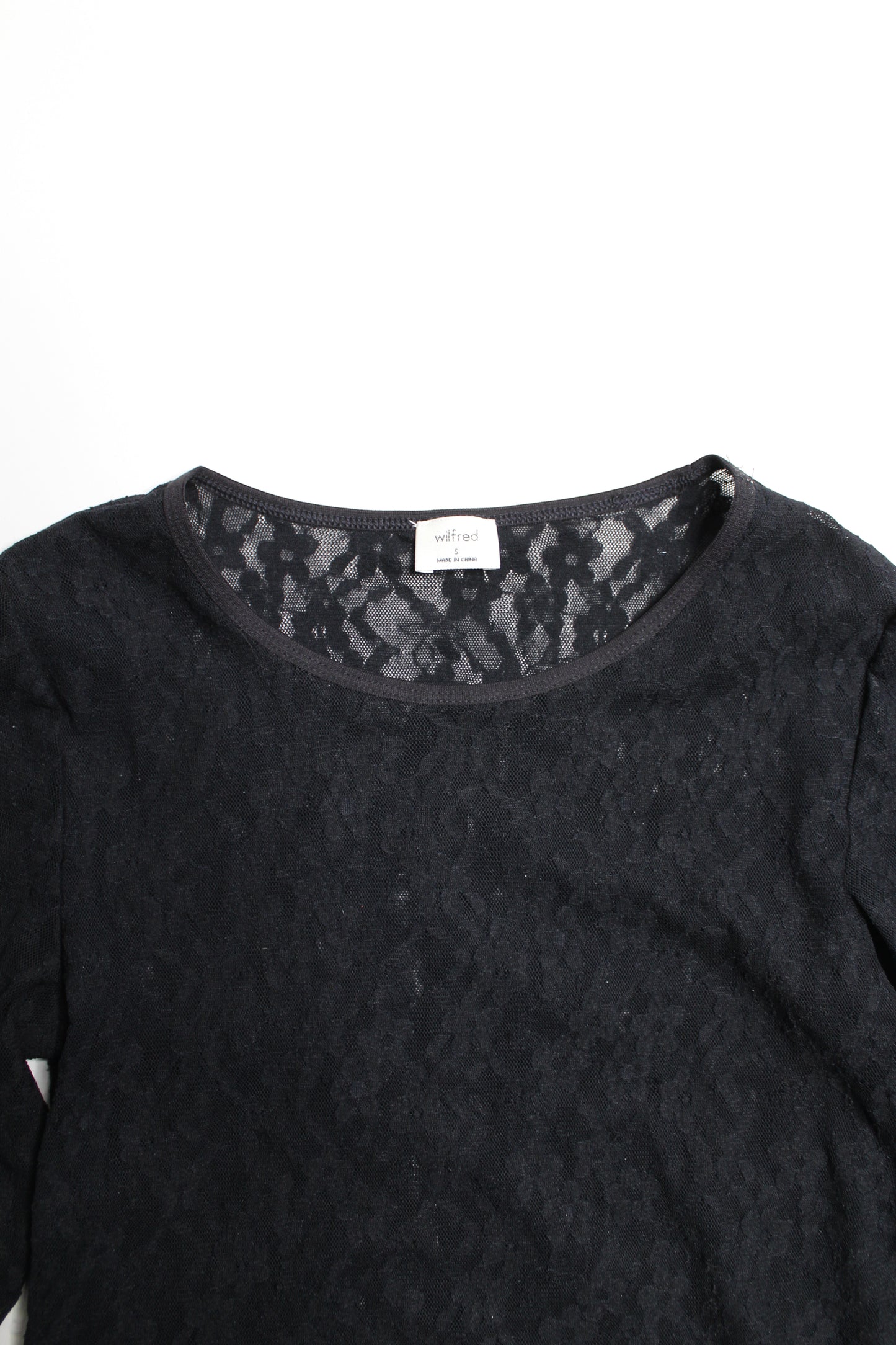 Aritzia Wilfred black stretchy lace long sleeve, size small