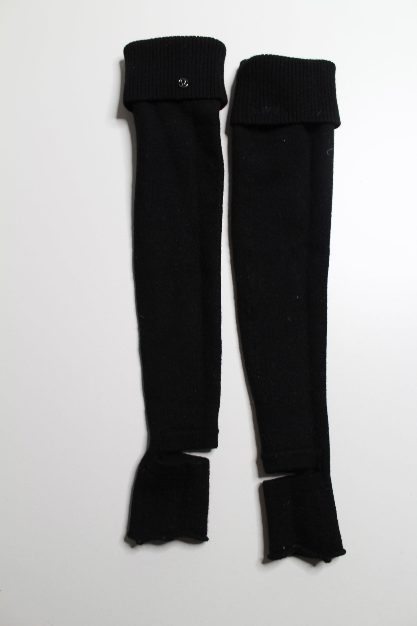 Lululemon black leg warmers