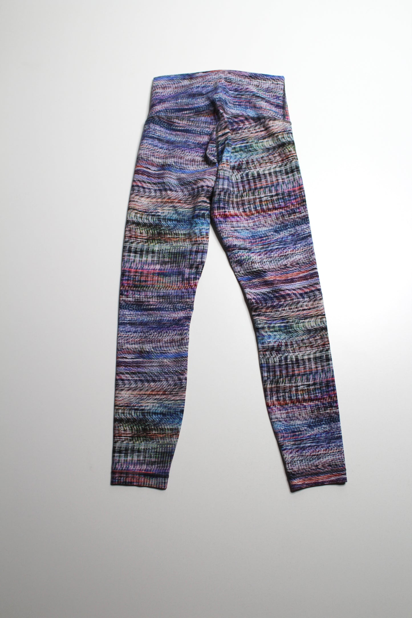 Lululemon digital oasis white multi ‘wunder train’ leggings, size 6 (25”)