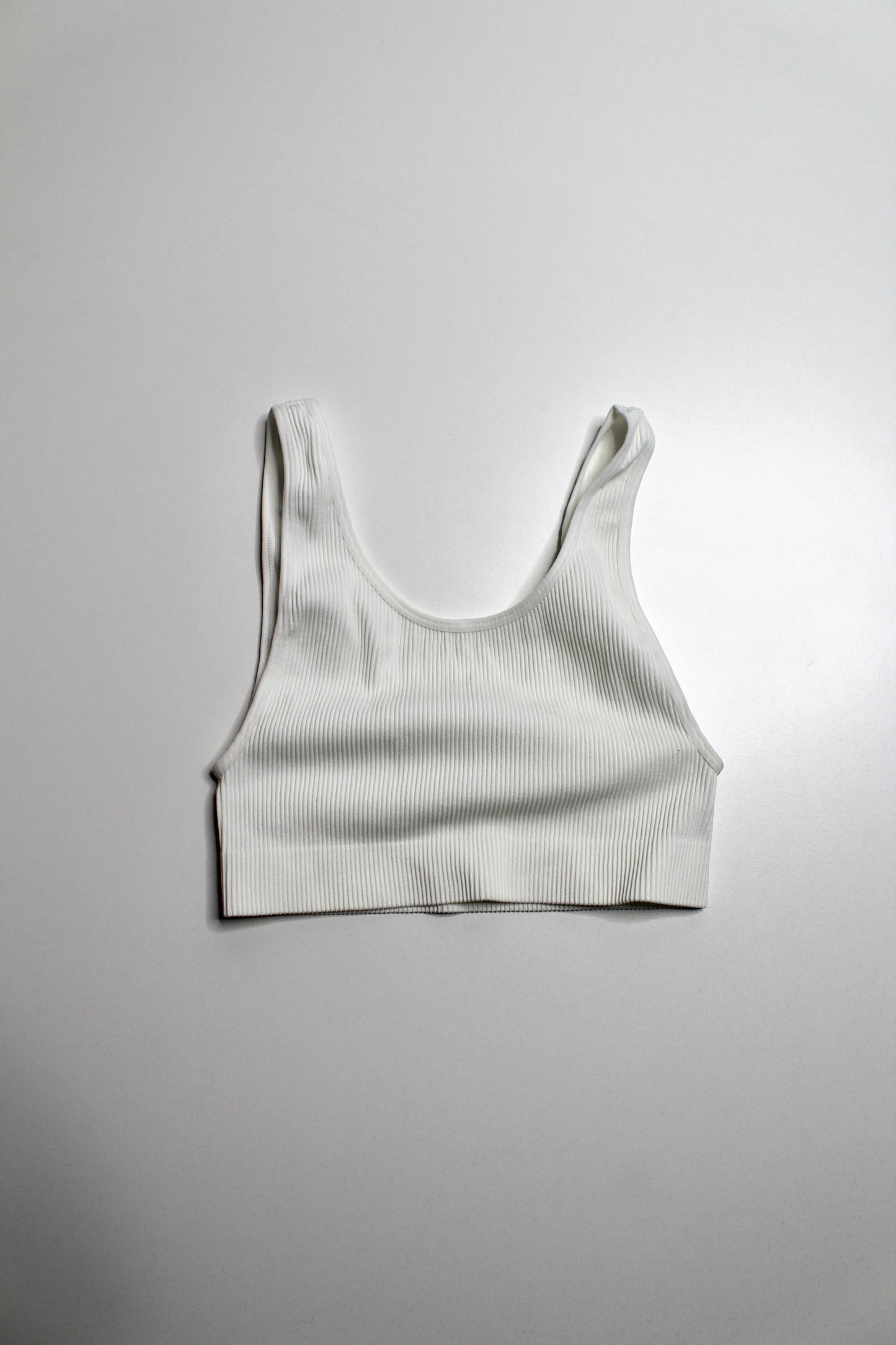 Aritzia Sunday Best scoop knit cropped tank, size medium