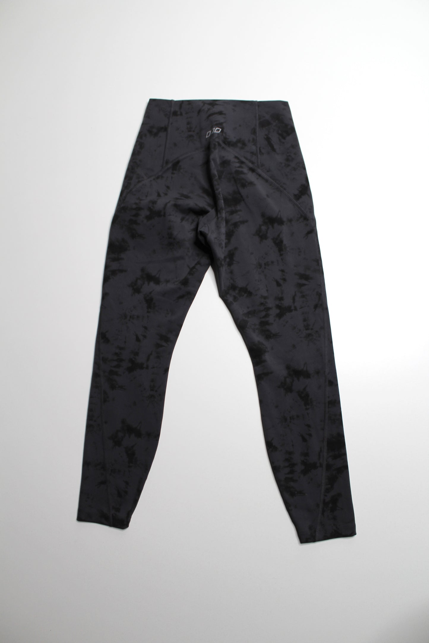 Lorna Jane grey tie dye leggings, no size. Fits like small
