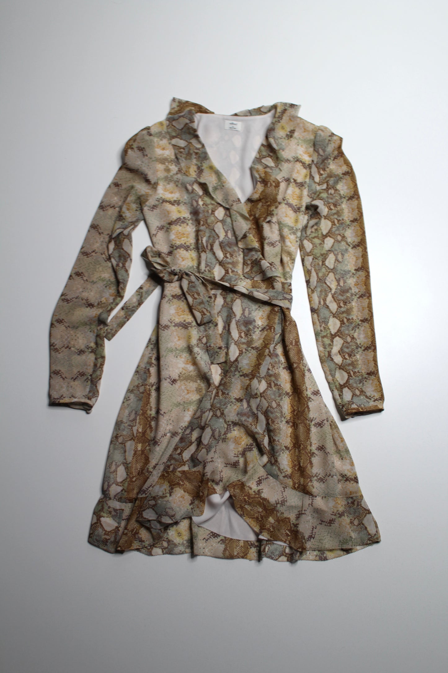 Aritzia Wilfred wrap dress, size xsmall