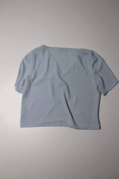 Aritzia babaton light blue ‘randy’ short sleeve blouse, size small