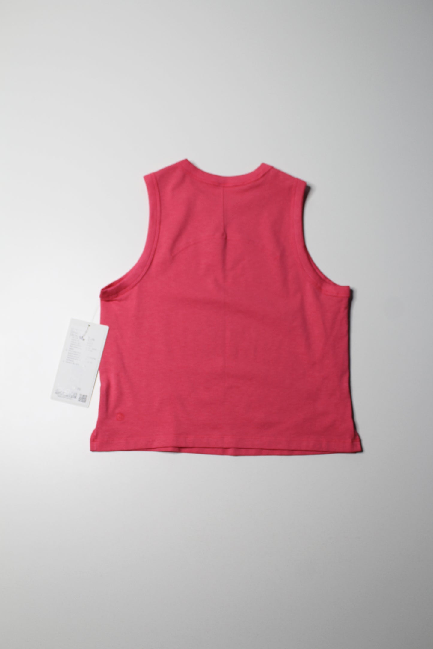 Lululemon lip gloss classic fit cotton blend’ muscle tank, size 2 (loose fit) *new with tags