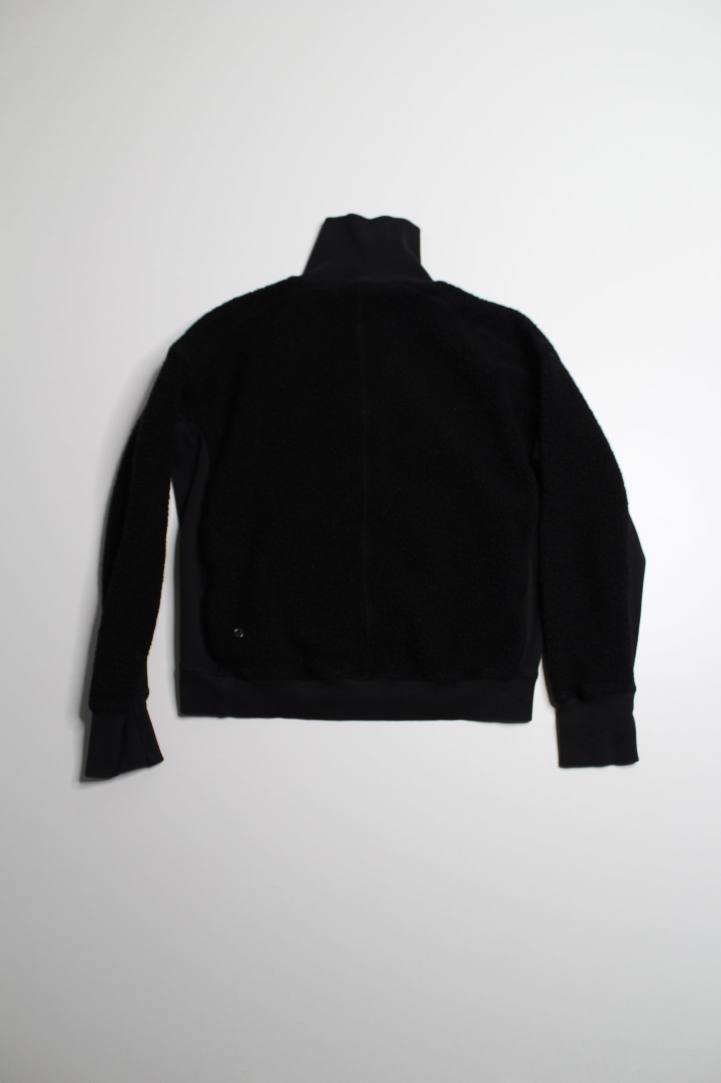 Lululemon black stand out sherpa 1/2 zip, size 2 (relaxed fit)