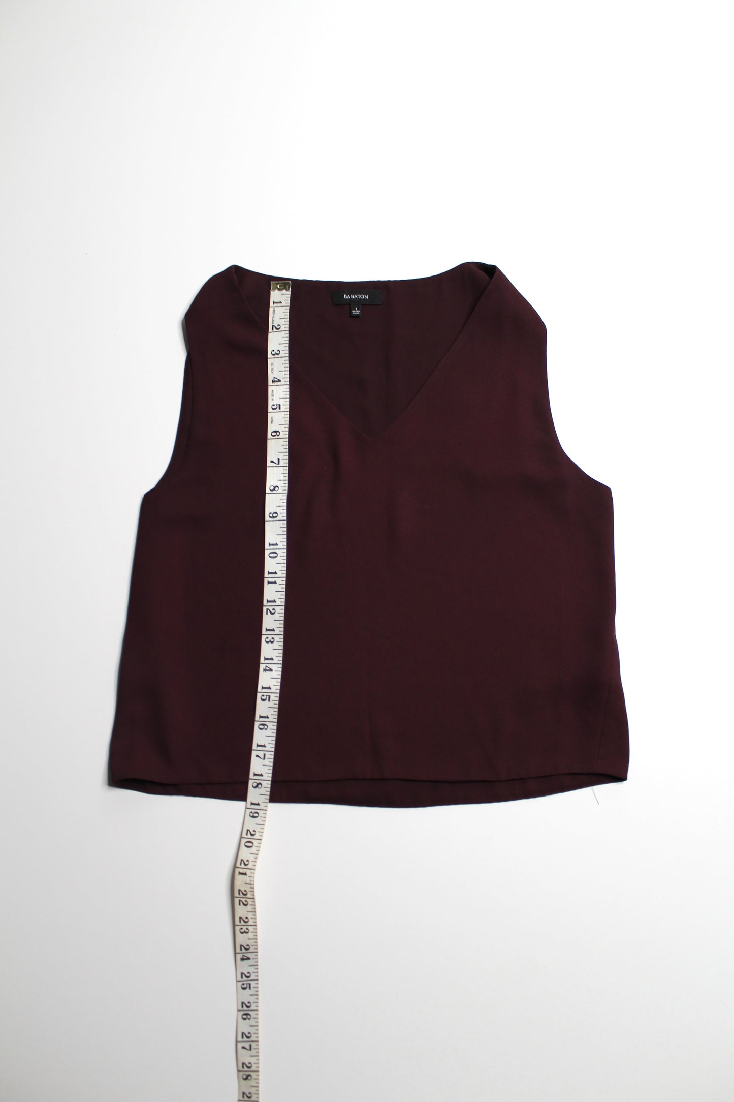 Aritzia Babaton maroon sleeveless ‘Murphy’ blouse, size small