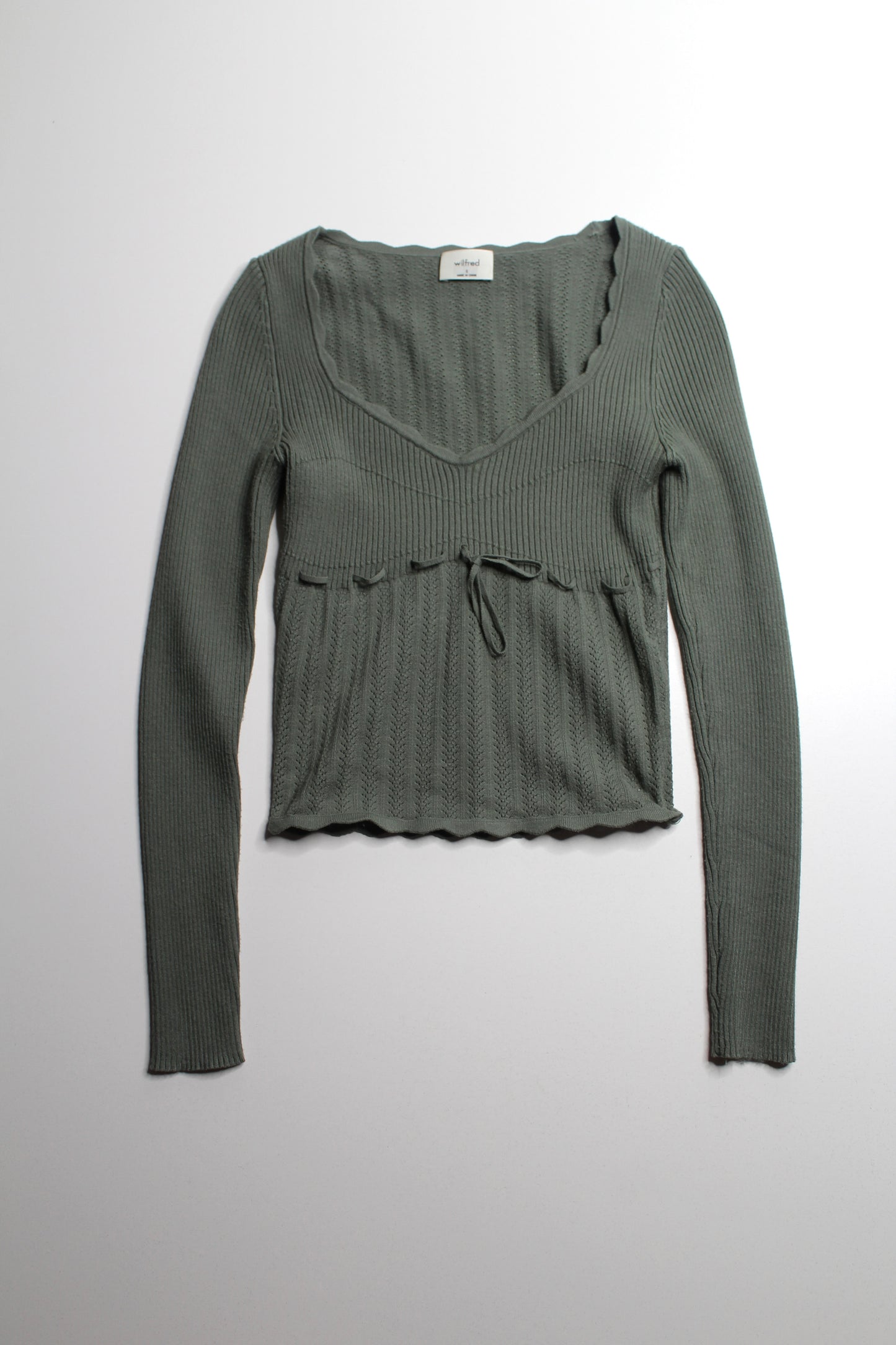 Aritzia Wilfred sage green long sleeve, size small