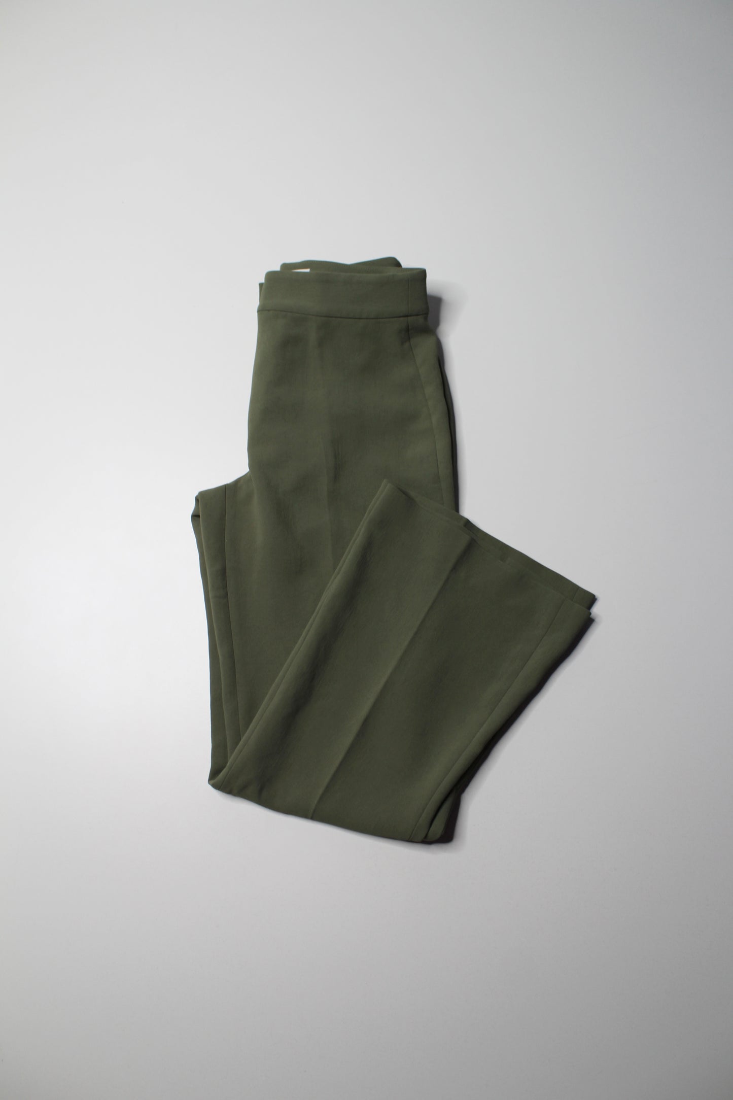 Aritzia Wilfred green flare dress pants, size 2