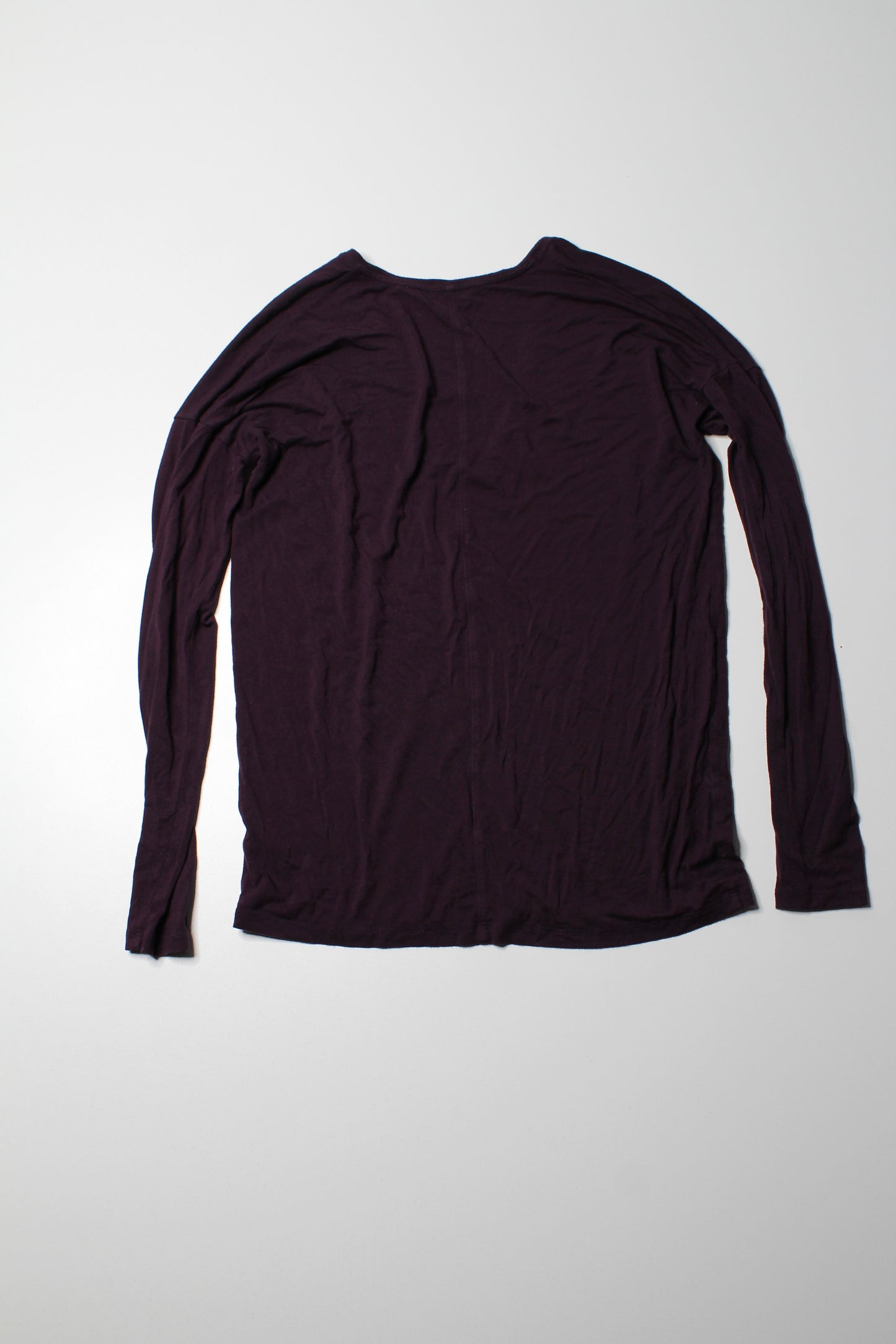 Aritzia Babaton dark plum long sleeve, size xs (loose fit)