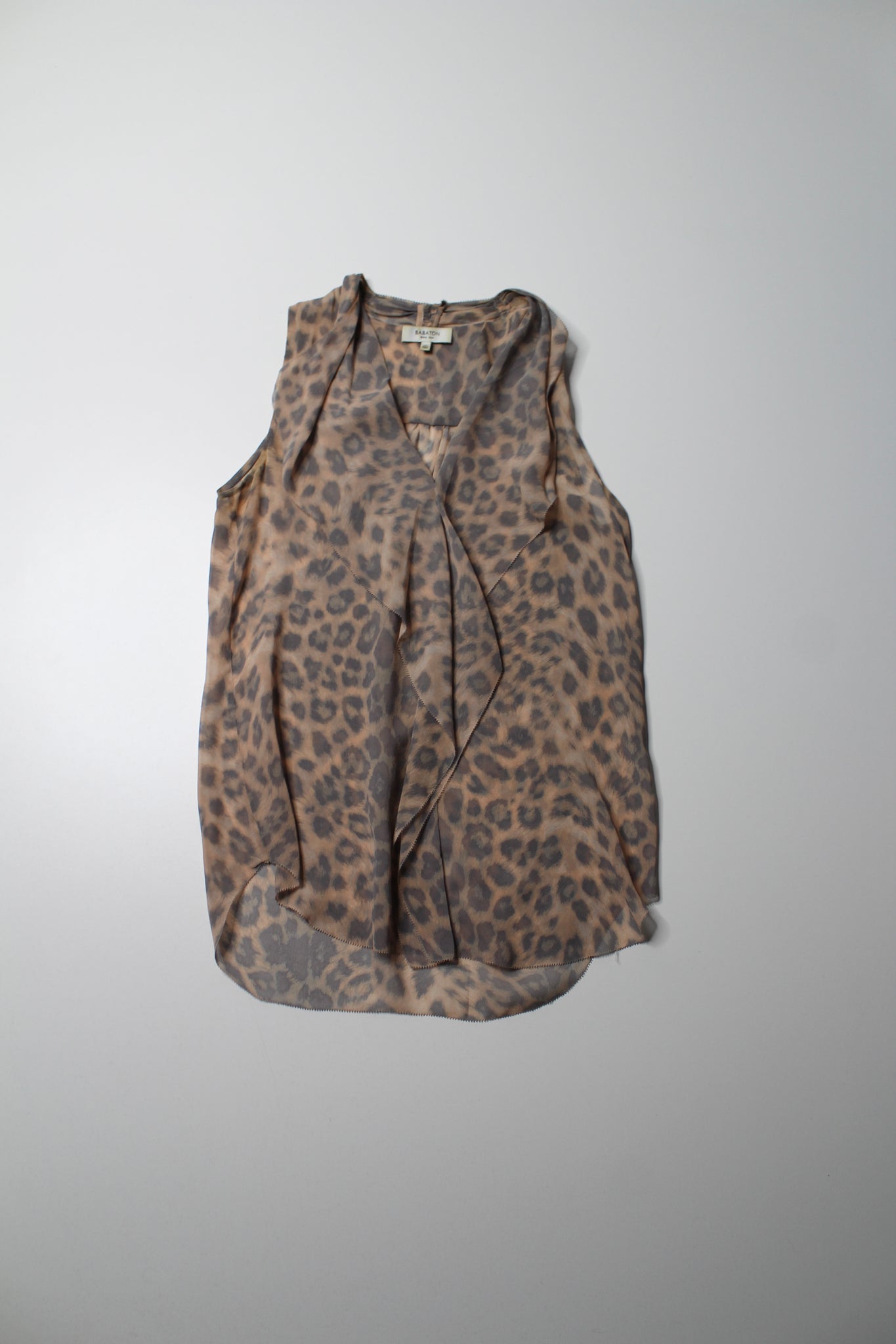 Aritzia Babaton leopard sleeveless blouse tank, size xxs (flowy fit)