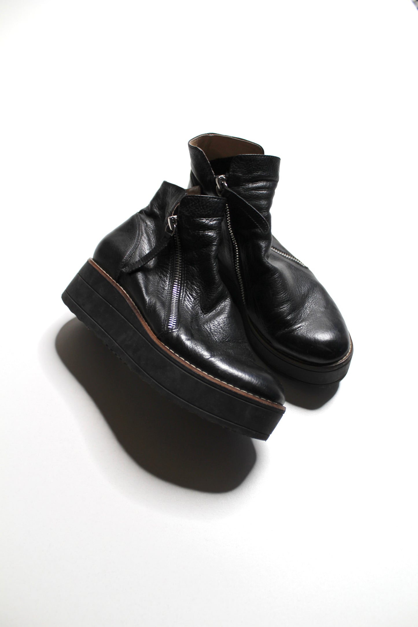 Django & Juliette black ‘Nene’ ankle boot, size 6 (additional 50% off at checkout)