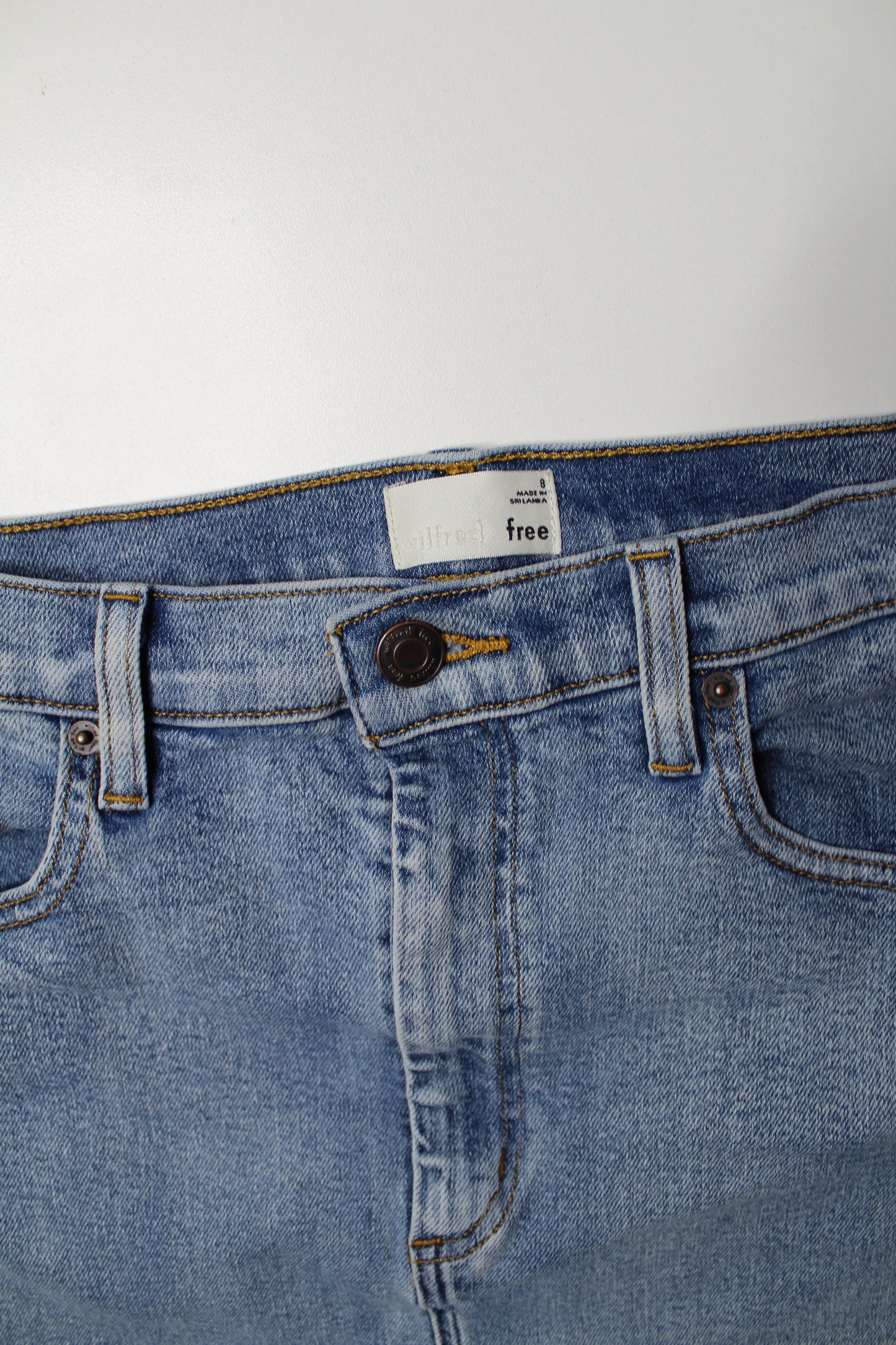 Aritzia Wilfred Free denim mini skirt, size 8