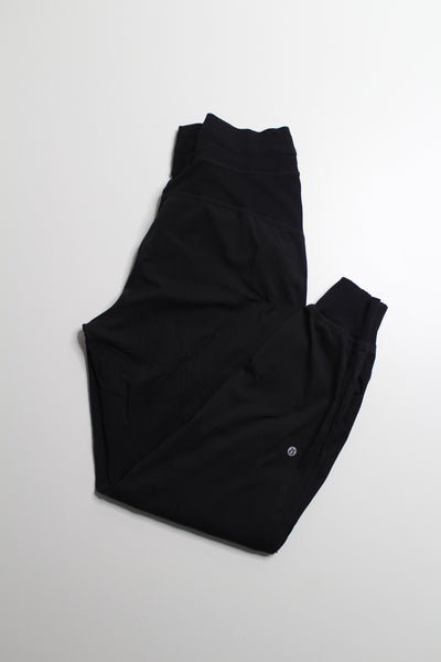 Lululemon black ‘dance studio’ jogger, size 8