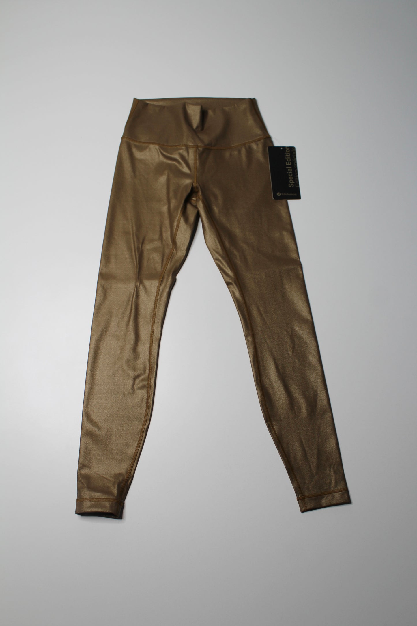Lululemon matte copper foil ‘wunder under’ leggings, size 6 (28”) *new with tags (sale: 10% off)