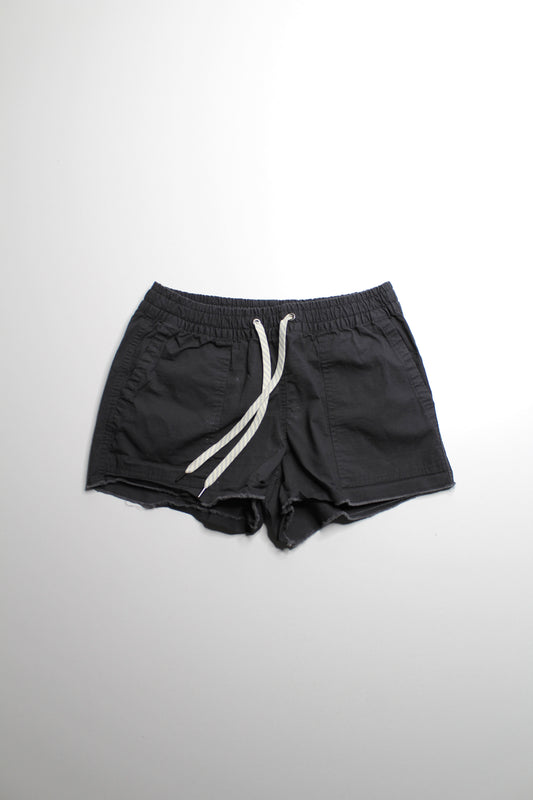 Vuori grey shorts, size xs