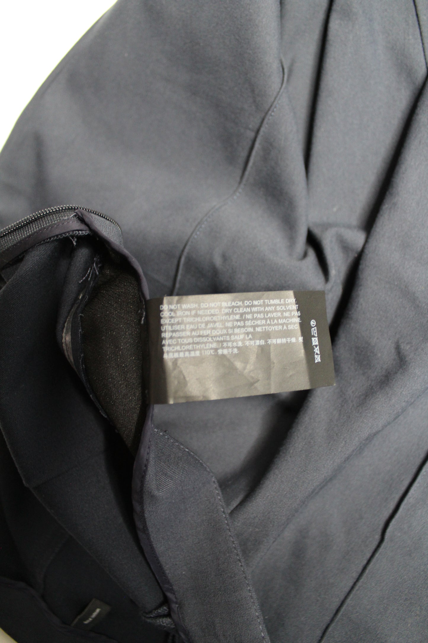 Theory navy dress pant, size 10