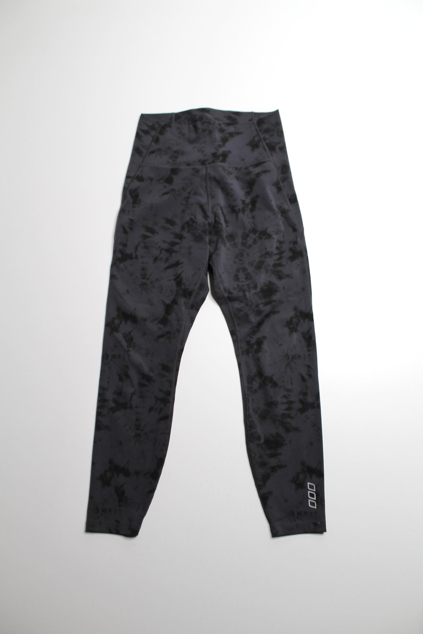 Lorna Jane grey tie dye leggings, no size. Fits like small