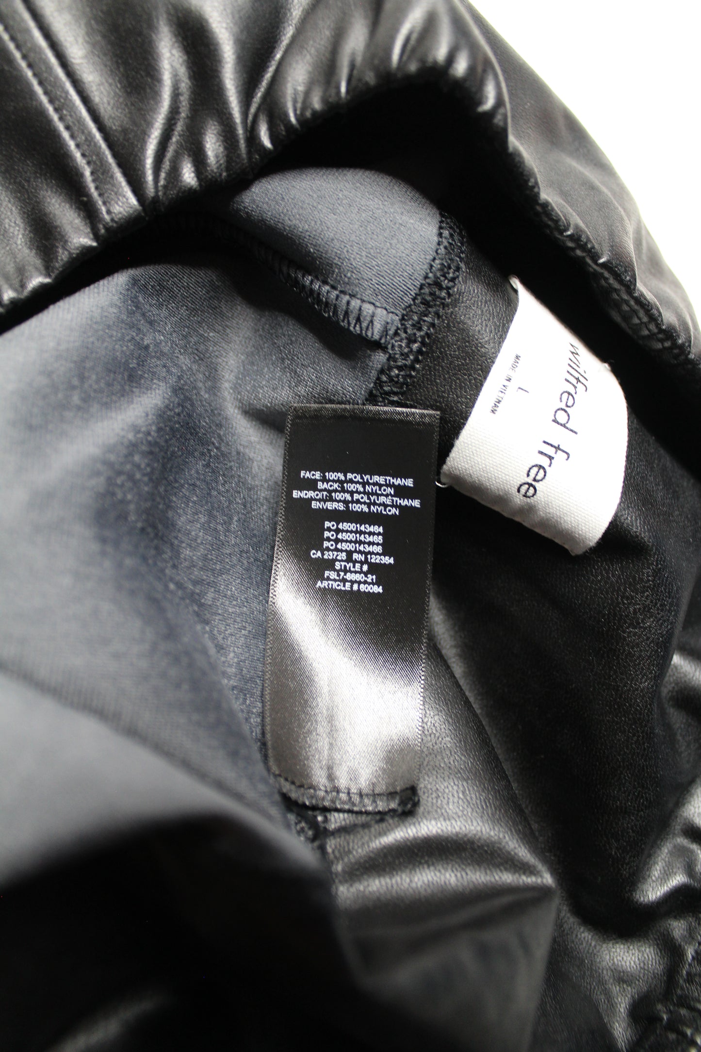 Aritzia Wilfred Free black 'daria' faux leather legging, size medium *full length