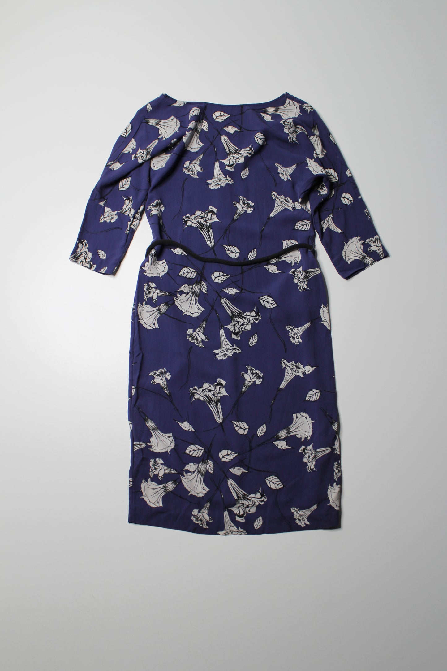 Aritzia T. Babaton silk floral dress, size xs