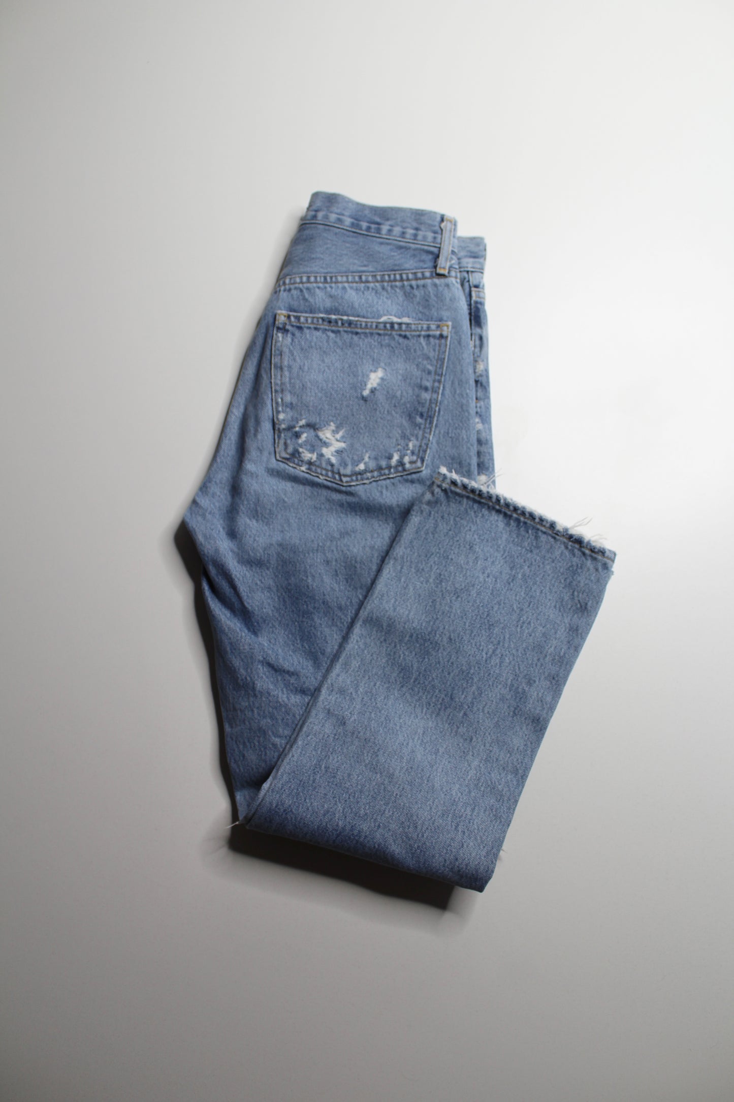 AGOLDE distressed ‘90s’ straight leg blowout knees jeans, size 26