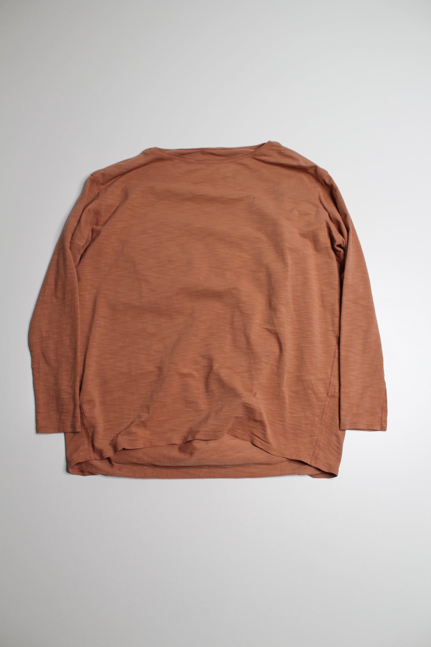 Lululemon desert sun back in action long sleeve, size 2 (oversized fit) (price reduced: was $36)