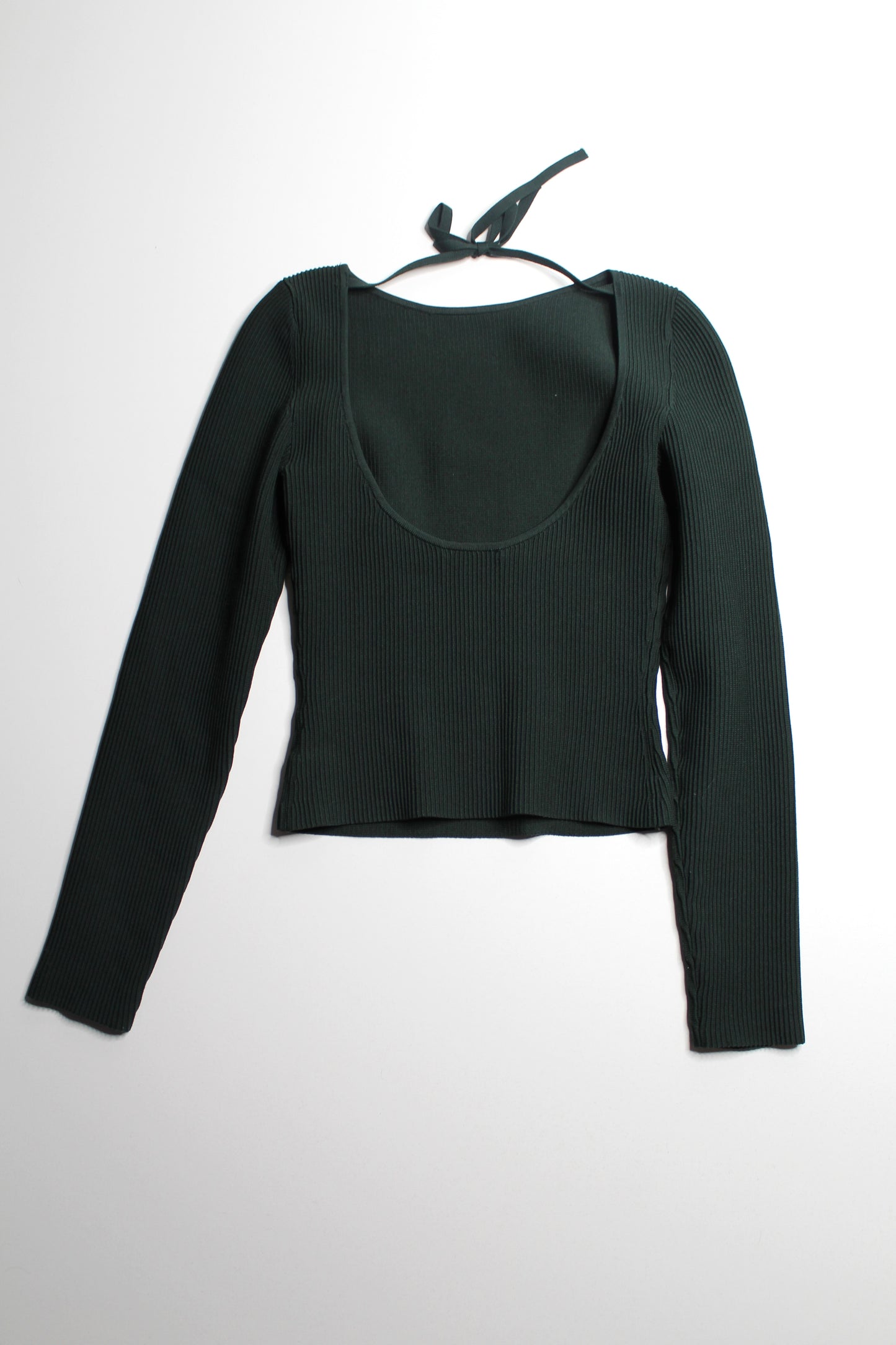 Aritzia Wilfred dark green scouted (scoop back) ‘sculpt knit’ long sleeve, size small