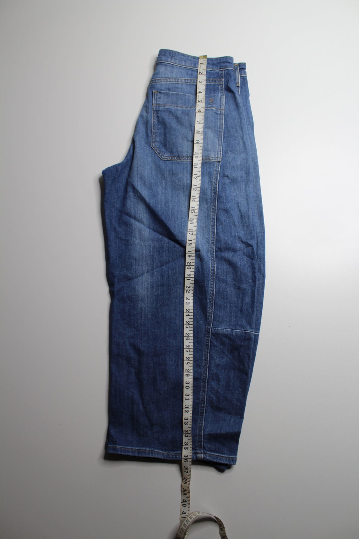 Anthropologie Pilcro barrel jeans, size 28