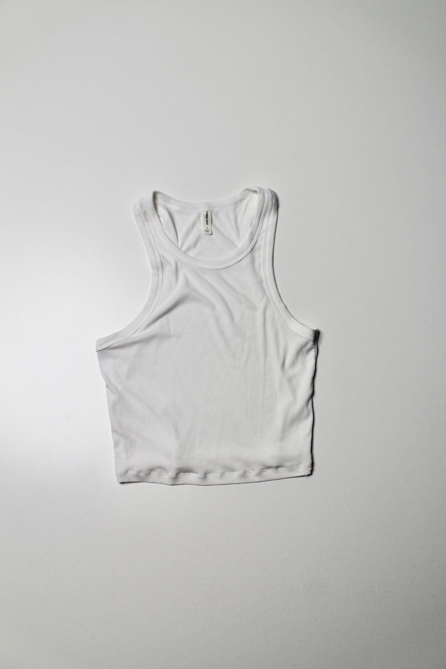 Aritzia Sunday Best white cropped ribbed tank, size small