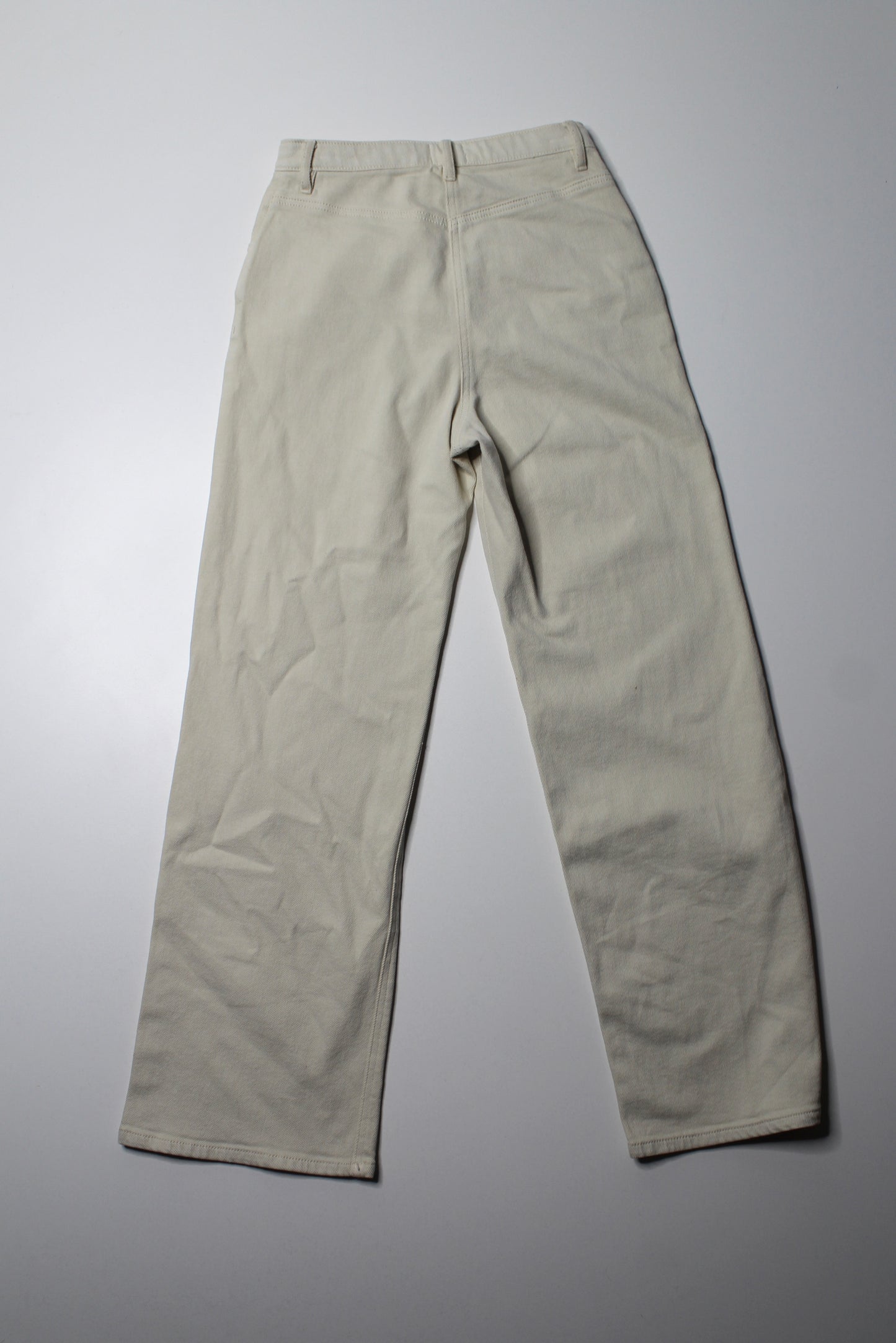 Aritzia TNA straight leg cargo style pant, size 2