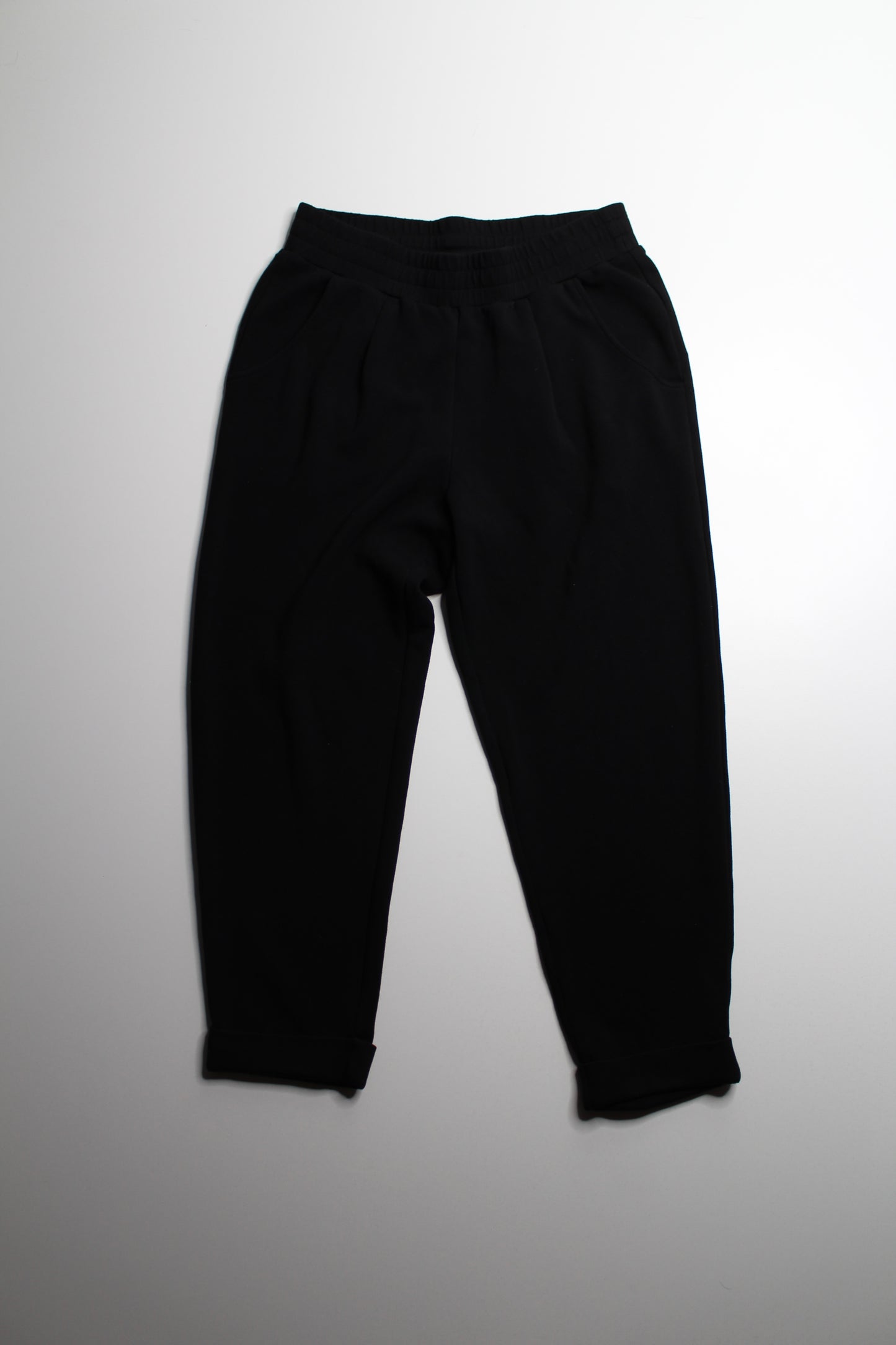 Varley black 'rolled cuff' double soft jogger, size medium *matching sweater available