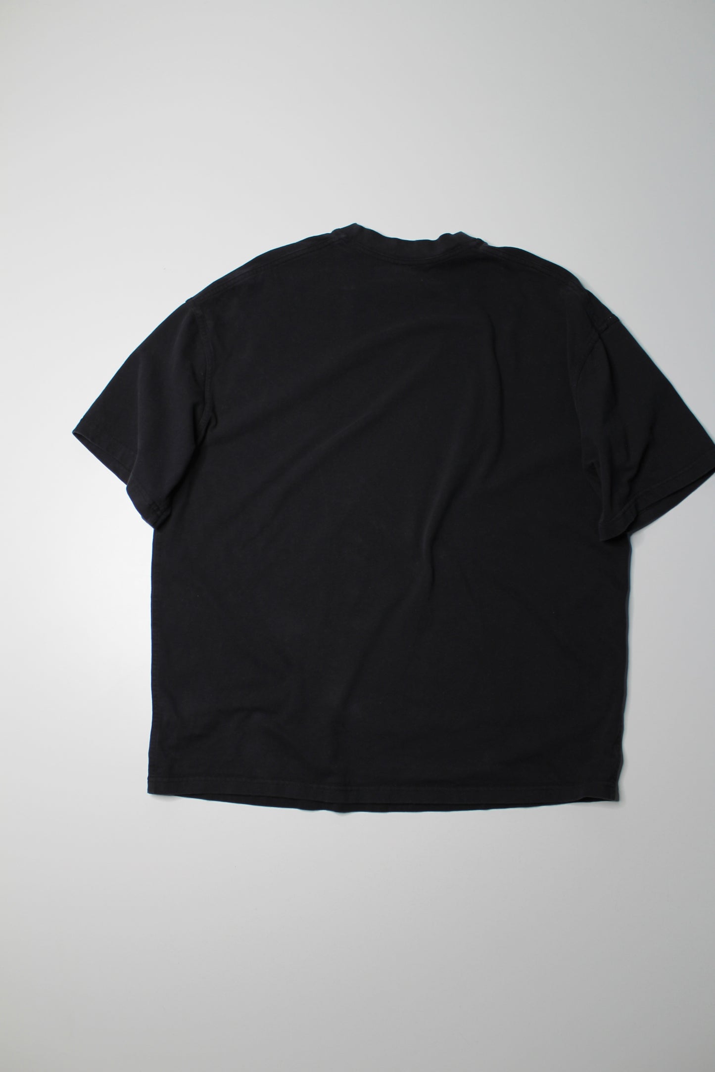 Lululemon black ‘20Y’ special edition t shirt, no size. Fits like large