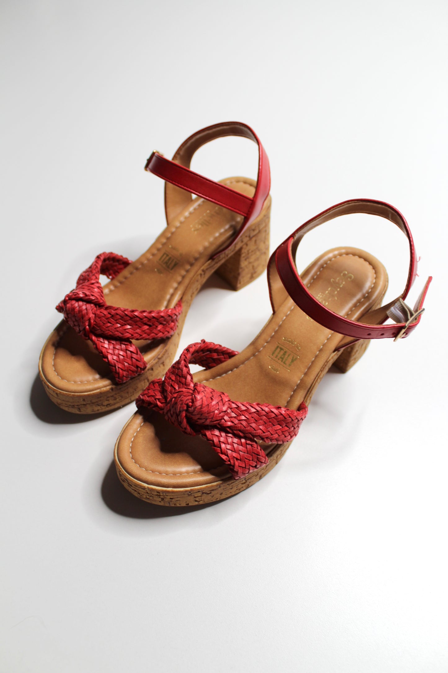 Anthropologie Seychelles red ‘musical platform’ sandal, size 6 (fits like 6.5) (sale: was $68)