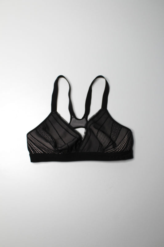 Lululemon black awake to lace bra, size C34 (fits 6/8)
