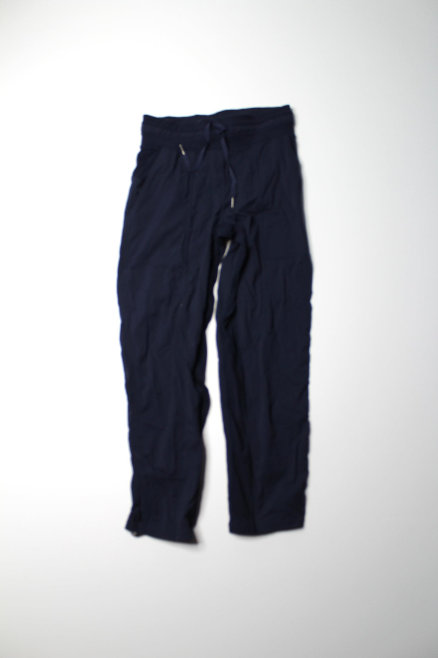 Lululemon navy ‘unlined studio crop’, size 2 (relaxed fit) (was $58)