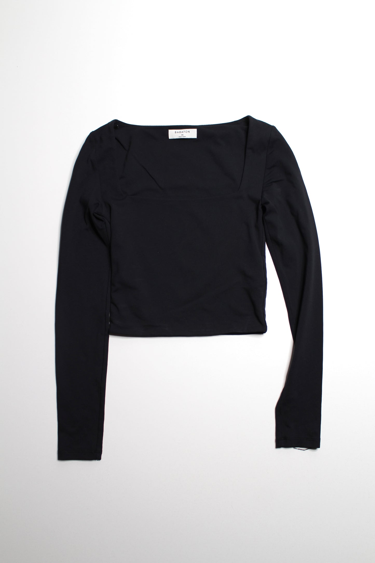 Aritzia Babaton black square neck ‘contour’ long sleeve, size xs