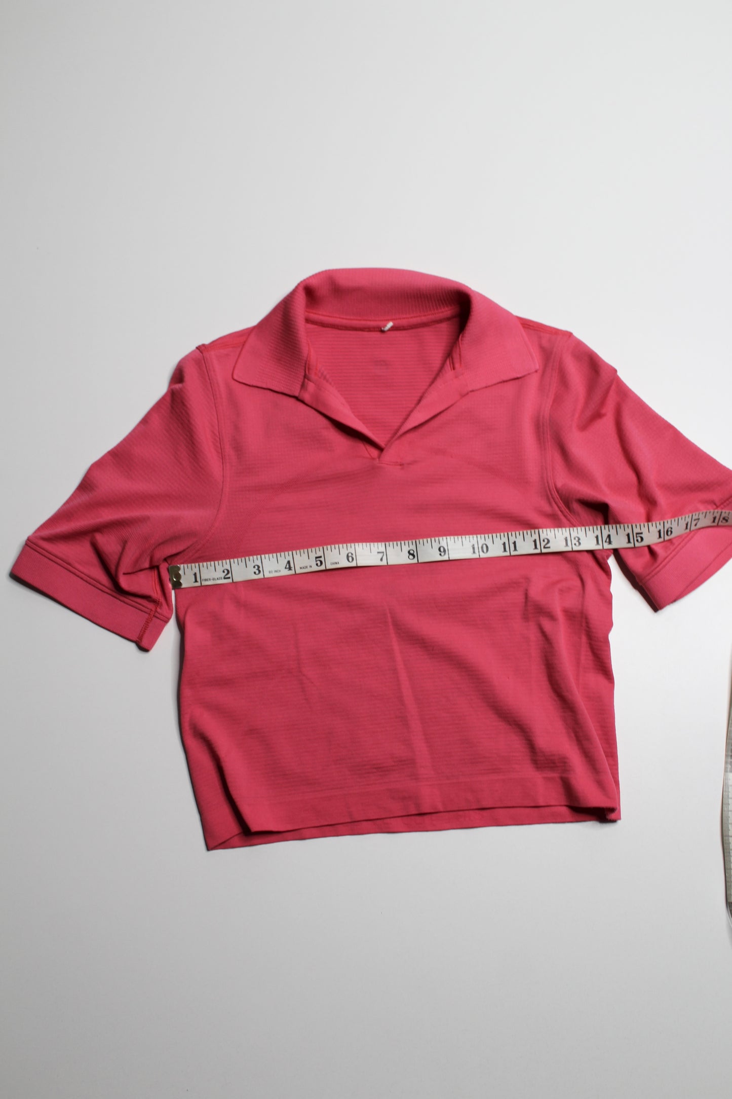 Lululemon ‘swiftly tech polo’ short sleeve, size 0 (fits xxs/xs)