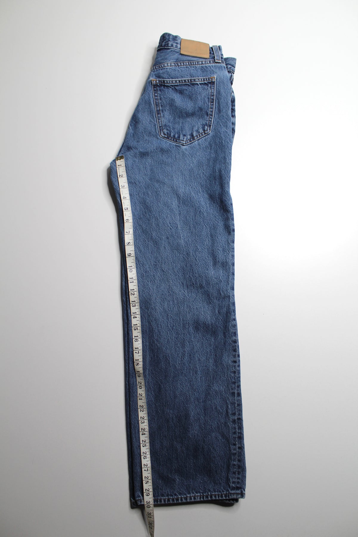 Aritzia denim forum Farrah wide leg jeans, size 27 (30”)