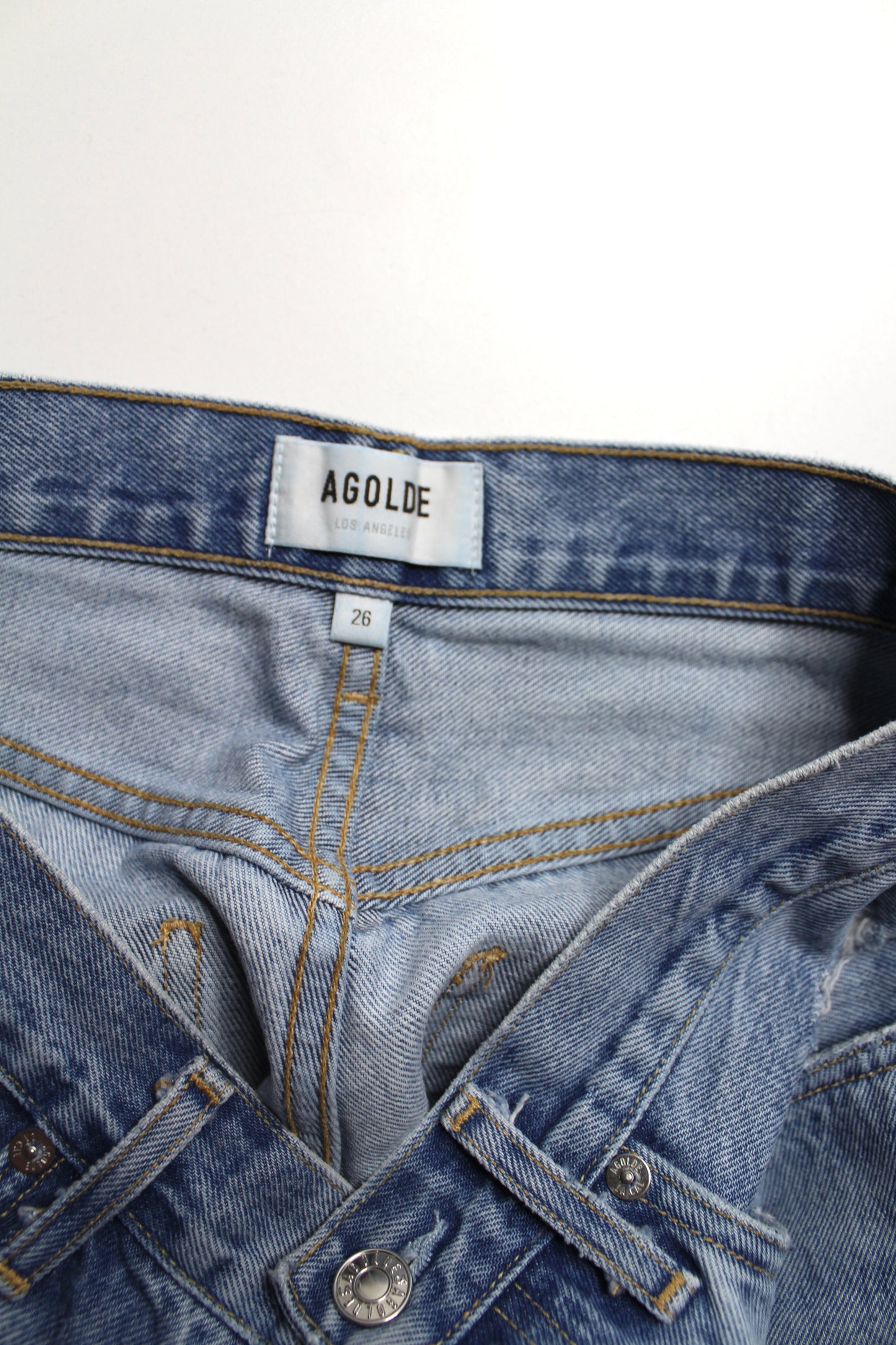 AGOLDE distressed ‘90s’ straight leg blowout knees jeans, size 26