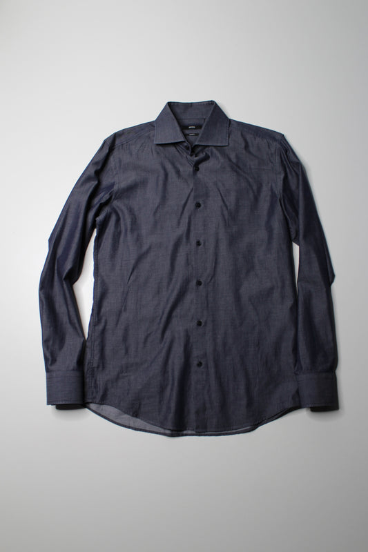 Mens Hugo Boss slim fit dress shirt, size 39 15.5 (size small)