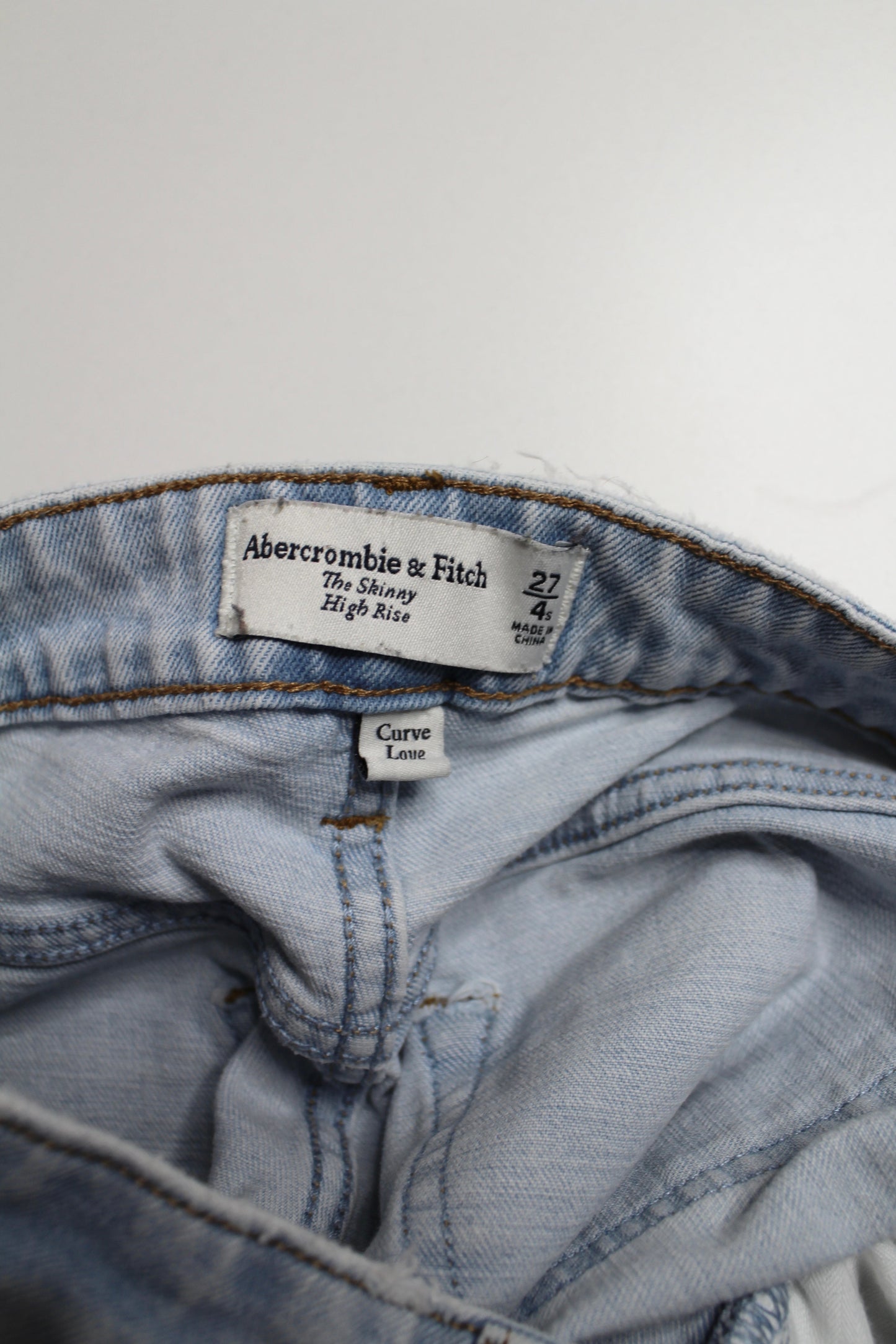 Abercrombie & Fitch light wash curve love skinny high rise jeans, size 27 / 4R (additional 40% off)