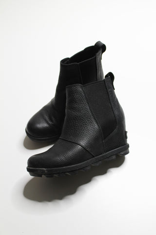 Sorel black pebbled bootie, size 6 (price reduced: was $78) (additional 20% off)