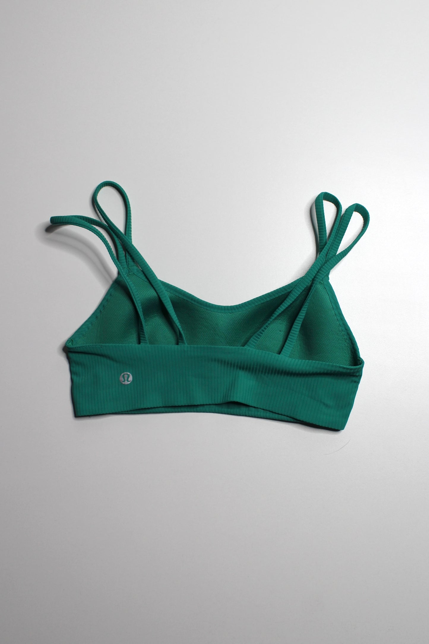 Lululemon cascadia green ‘like a cloud’ bra, no size. Fits like 4 *ribbed