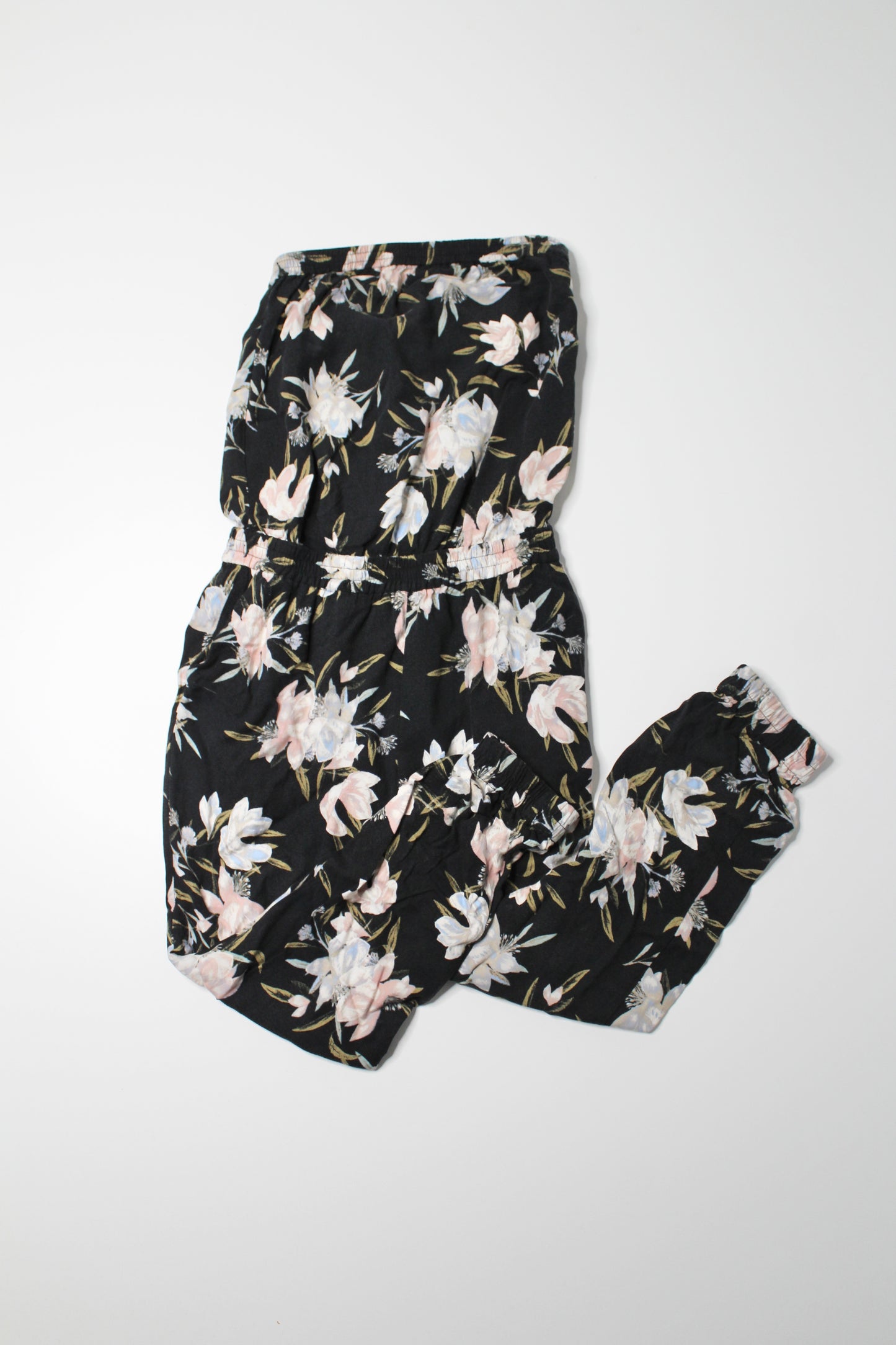 Aritzia Talula tabata floral strapless jumpsuit, size xxs (price reduced: was $40)