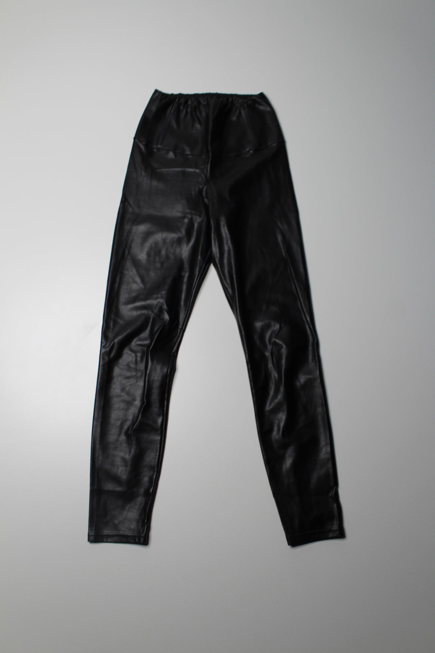 Aritzia Wilfred Free black 'daria' faux leather legging, size xs *ankle length (sale: was $48)