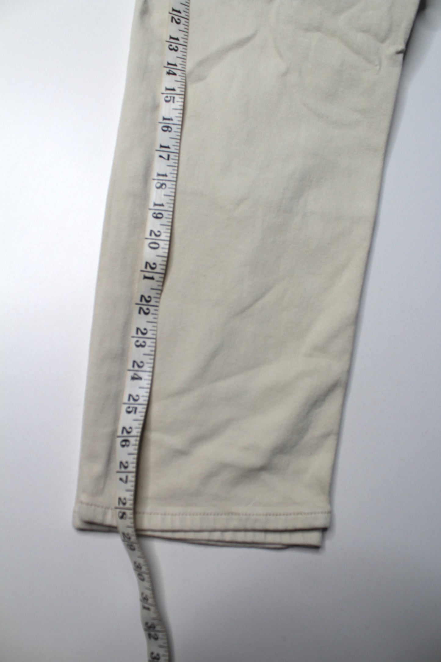 Aritzia Wilfred Free cream straight leg cargo style pant, size 0