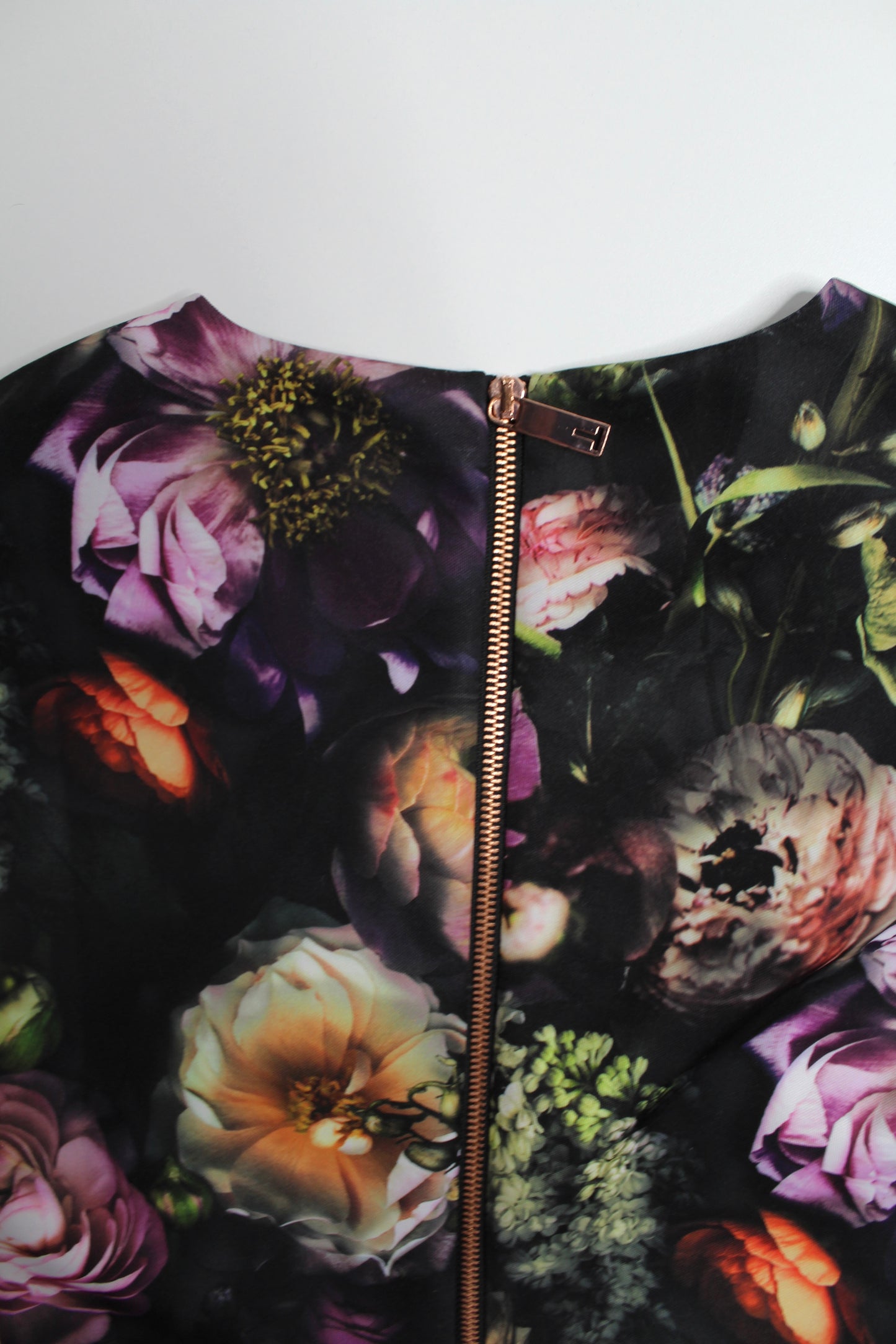 Ted Baker floral midi pencil cocktail dress, size 2 (size small)