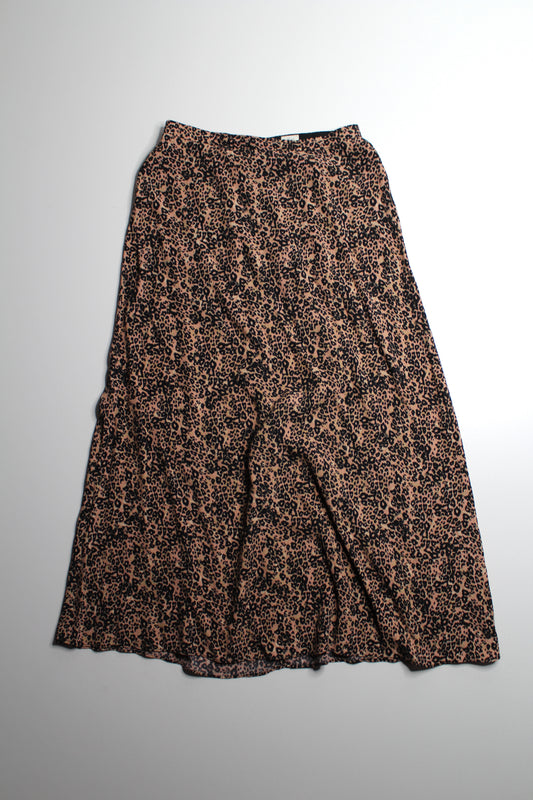 Aritzia Wilfred leopard print midi skirt, size 4